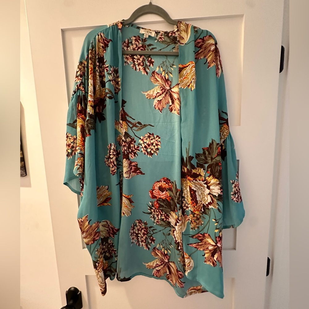 Umgee Floral Blouse